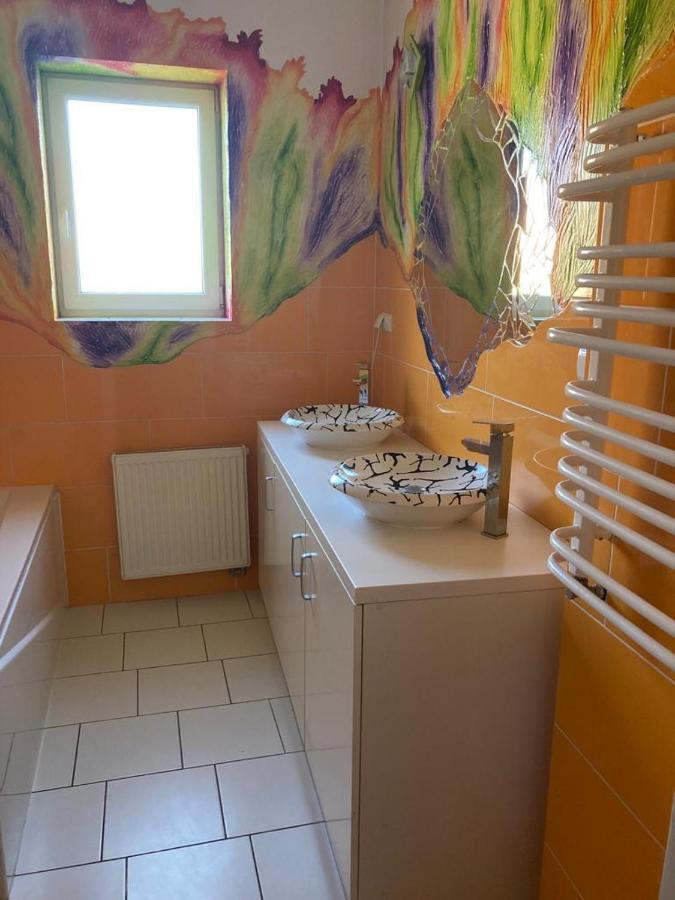 Apartmany Sabinovska プレショフ エクステリア 写真