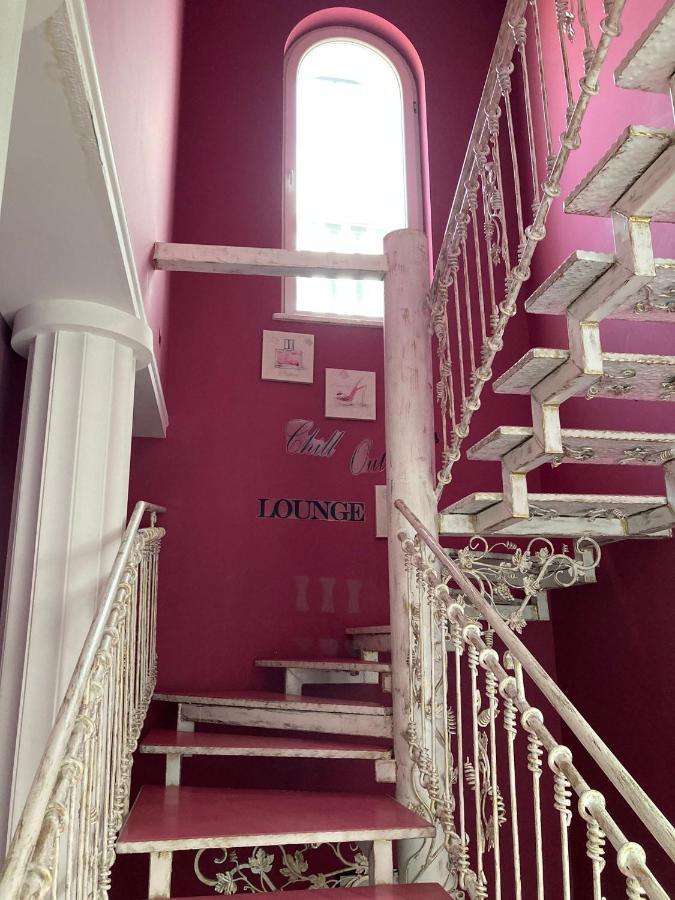 Apartmany Sabinovska プレショフ エクステリア 写真